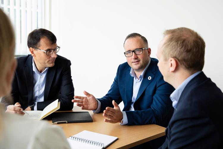 people working at Norwegian Hydrogen